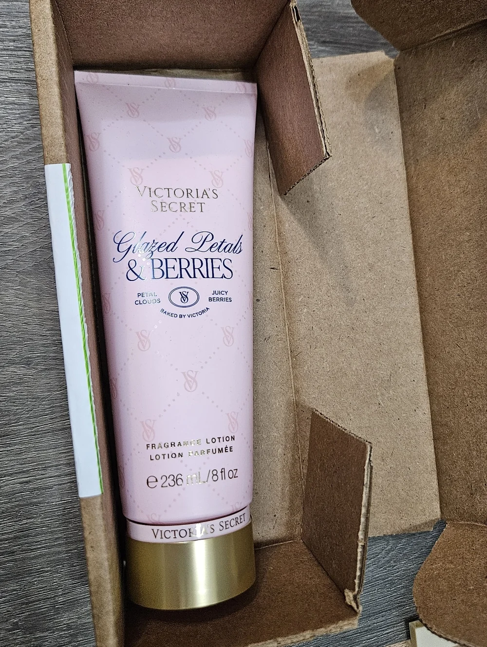 Victoria's Secret Glazed Petals & Berries Fragrance SET 8.4&8oz NEW BAKED BY VS